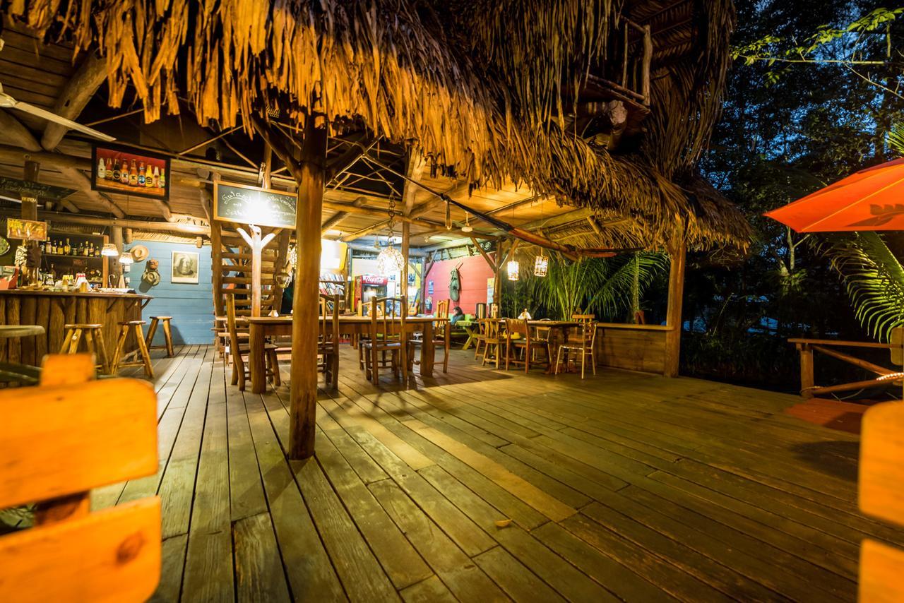 Hotel Casa Perico Rio Dulce Exterior photo